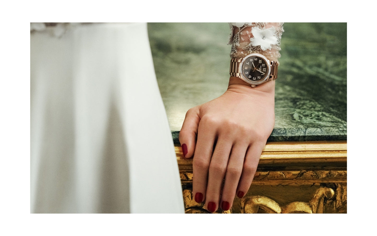 Patek Philippe Twenty~4 Automatic, 18k Rose Gold with 160 diamonds ~0,77ct, 36mm, Ref# 7300/1200R-001