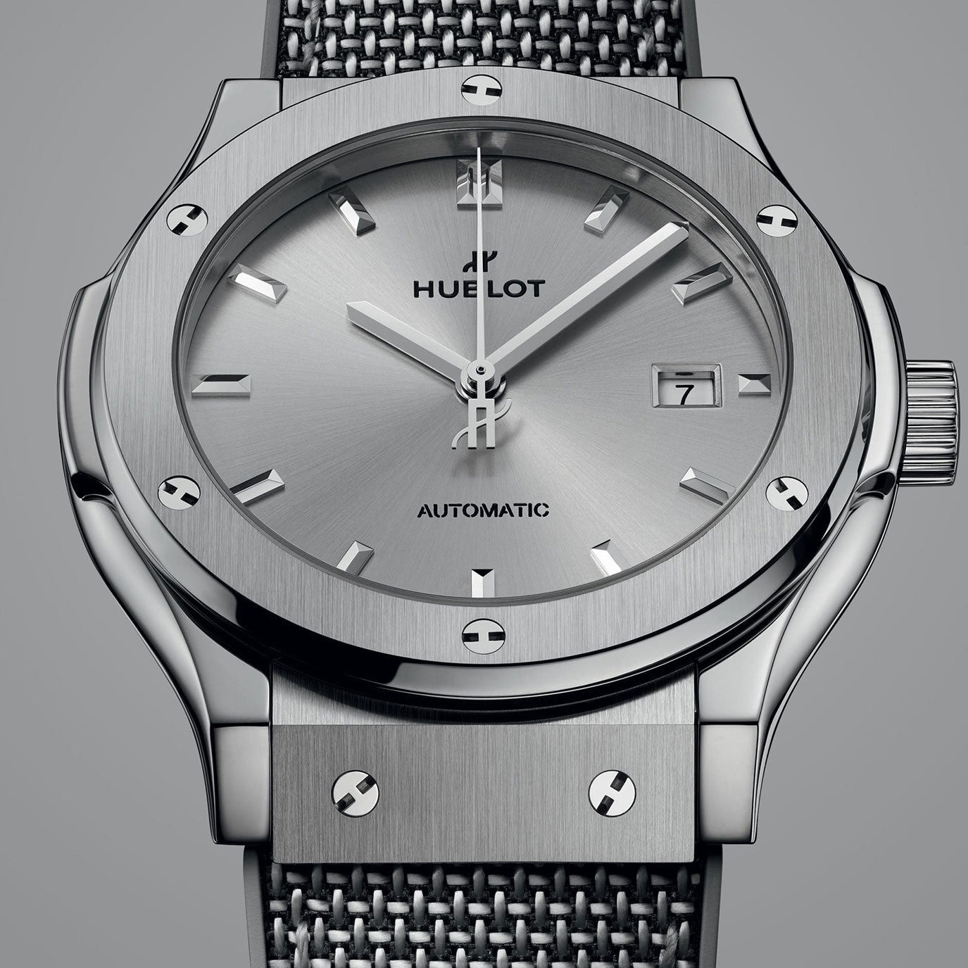 Unworn Hublot Classic Fusion Essential Grey 42, 542.NX.5610.NR.HEC24, box and papers