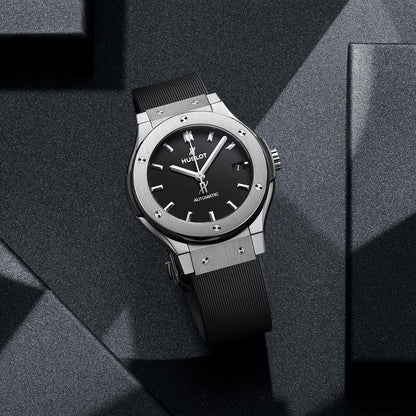 Hublot, 2022 Unworn, Classic Fusion Titanium, 565.NX.1470.RX, box and papers