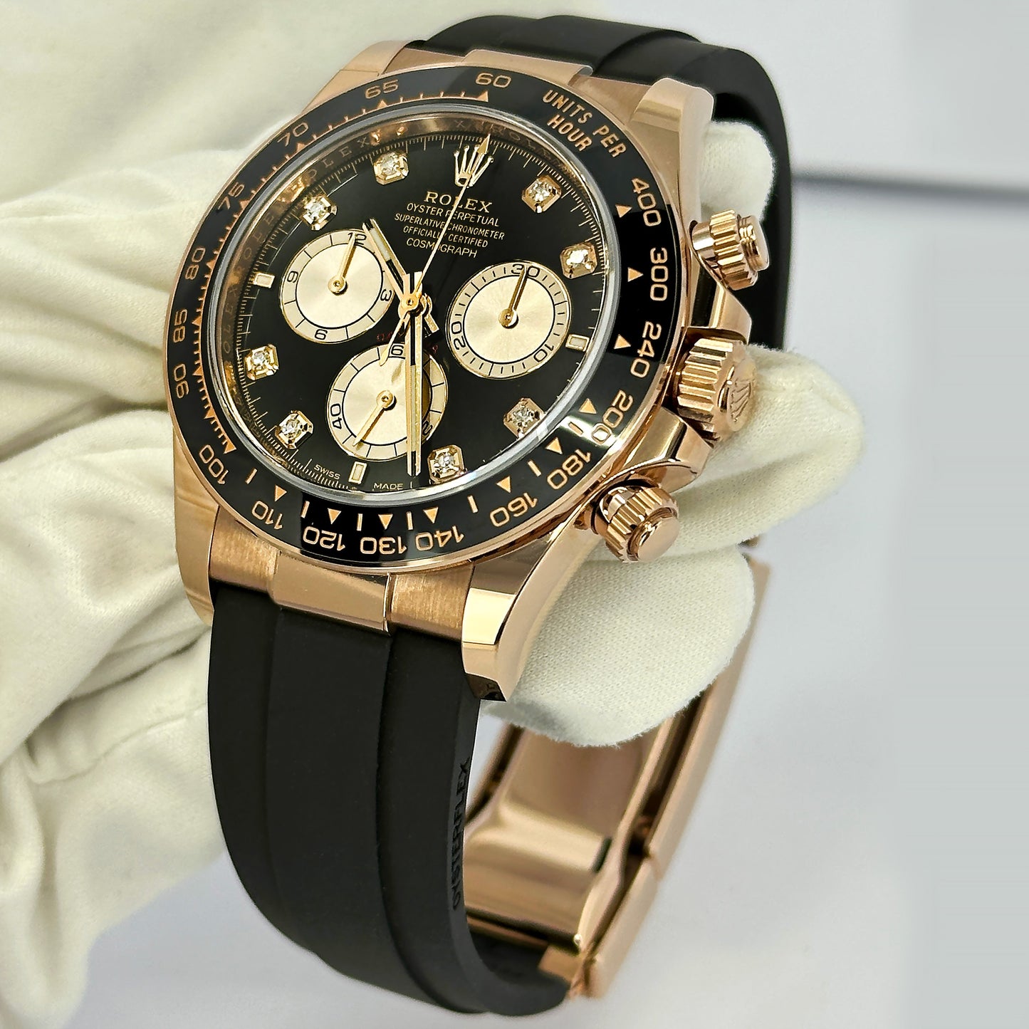 Rolex Cosmograph Daytona 40mm, 18k Everose Gold, Ref# 126515ln-0004