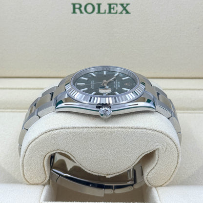 Rolex Datejust 41mm, Oystersteel and 18k White Gold, Ref# 126334-0027