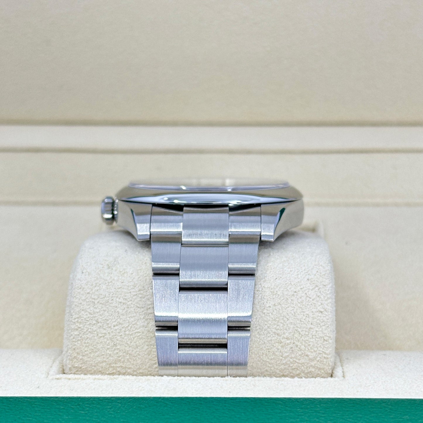 Rolex Oyster Perpetual 41 No Date, Oystersteel, 41mm, Oyster, Ref# 124300-0005