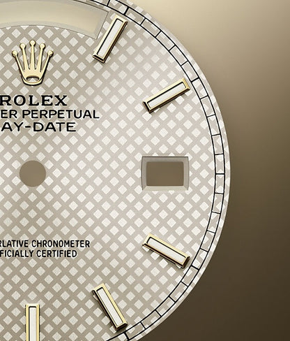 Rolex Day-Date 40 Yellow gold Ref# 228398TBR-0005