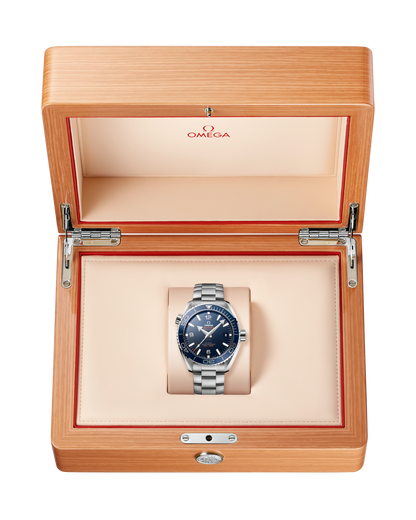 Omega Seamaster PLANET OCEAN 600M CO‑AXIAL MASTER CHRONOMETER Ref# 215.30.44.21.03.001