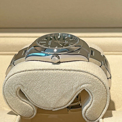 Rolex LADIES Oyster Perpetual 34mm, Black Dial, Ref# 124200-0002