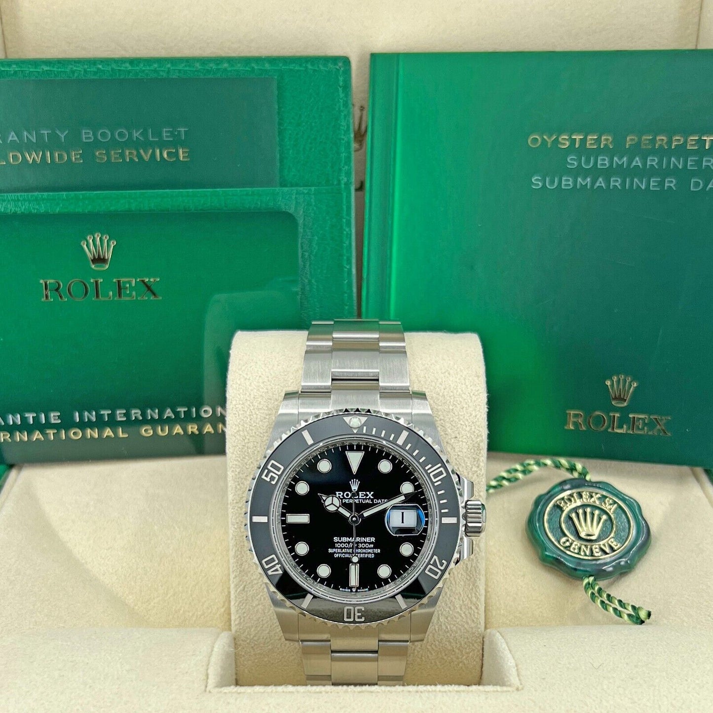 Rolex, Submariner Date 41, Stainless Steel, Black Ceramic, Black dial, 41mm, Oyster, Ref# 126610ln-0001